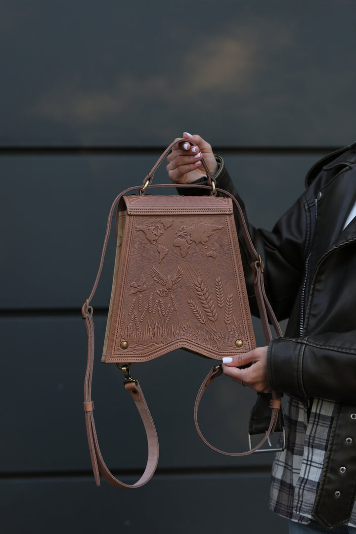 Kolos Backpack