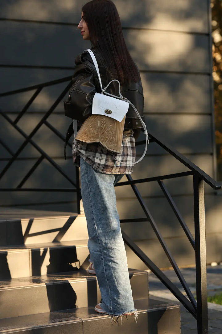 Kolos Backpack