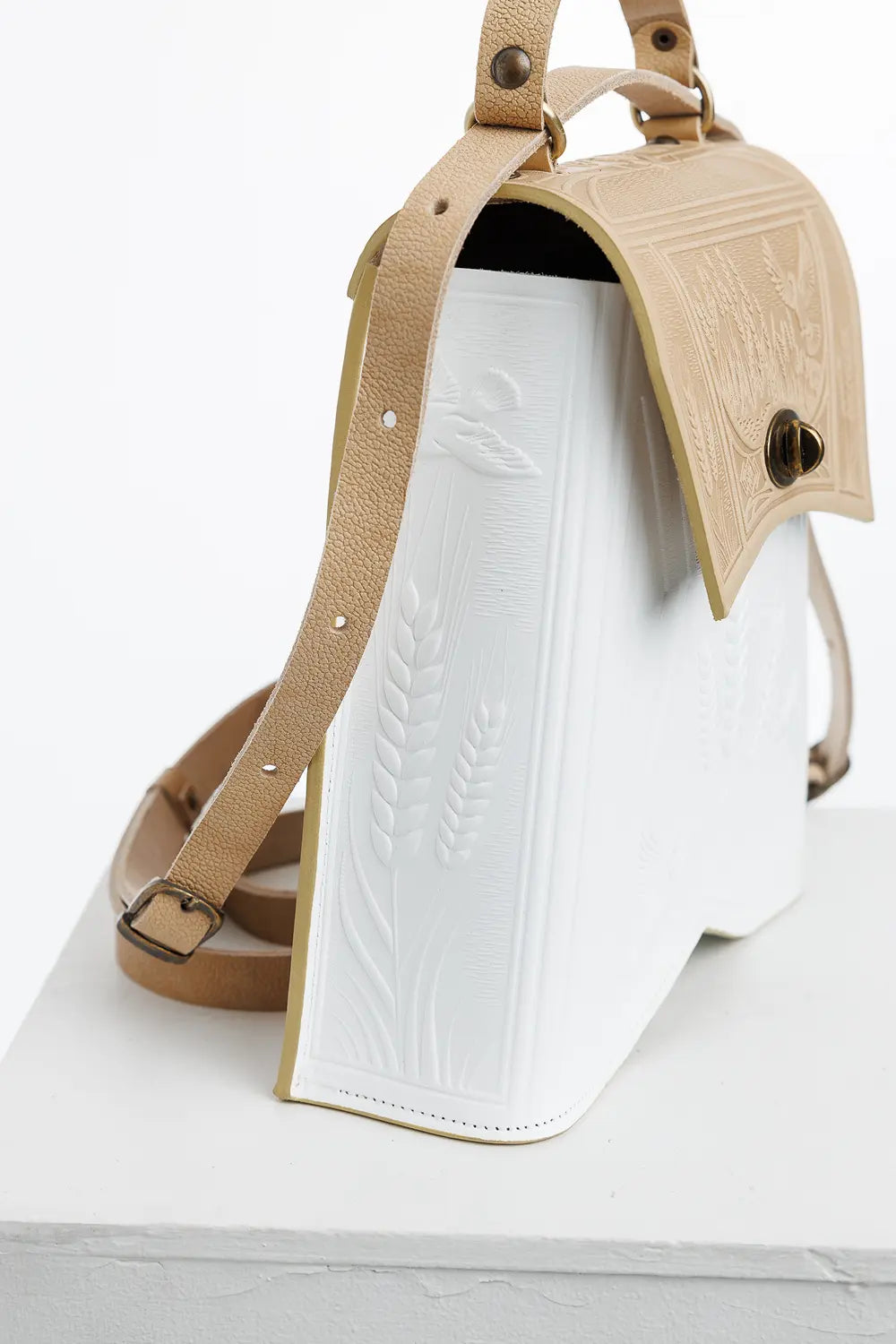 Kolos Backpack